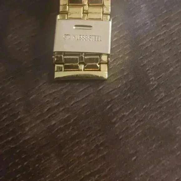 Electronic watch - Picture 5 of 5